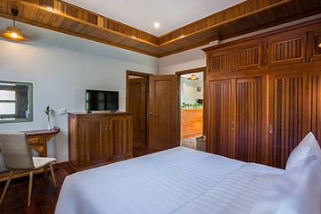 Connecting Suite Villa